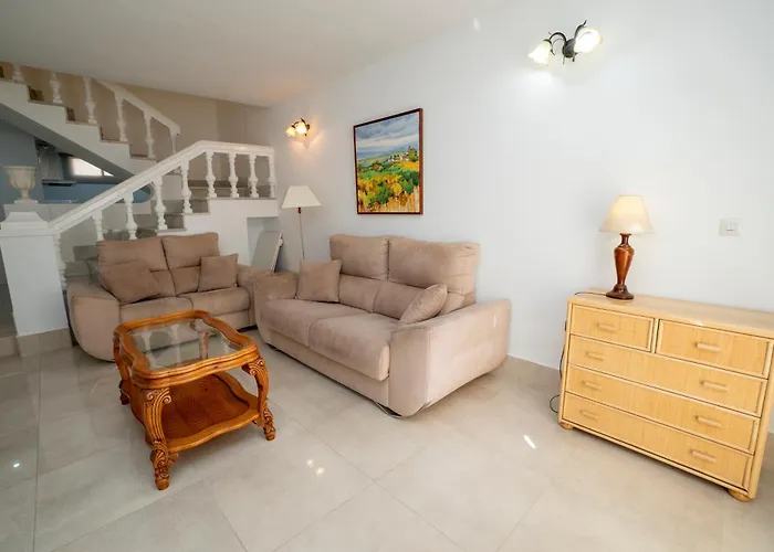 Bajamar I 6 Menyber * Nerja