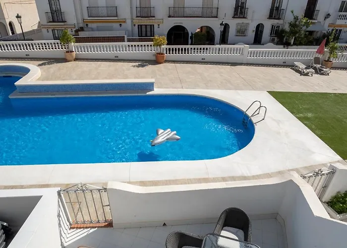 Bajamar I 6 Menyber * Nerja