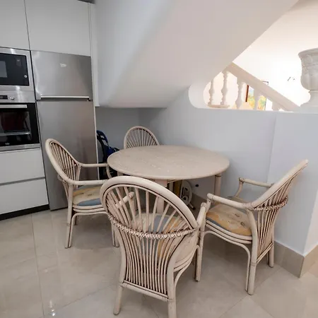 Bajamar I 6 Menyber * Nerja